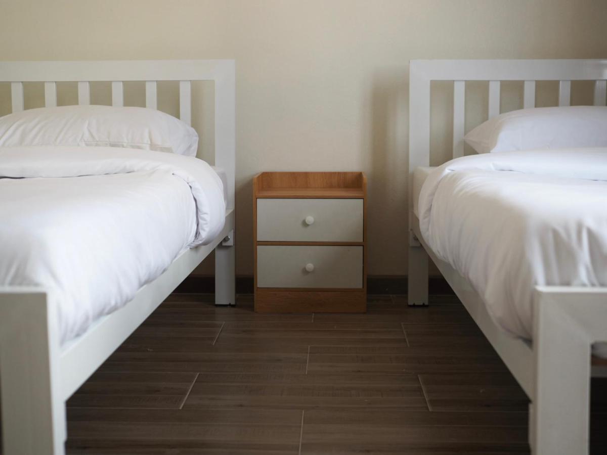 בנגקוק Krung Tone Hostel מראה חיצוני תמונה