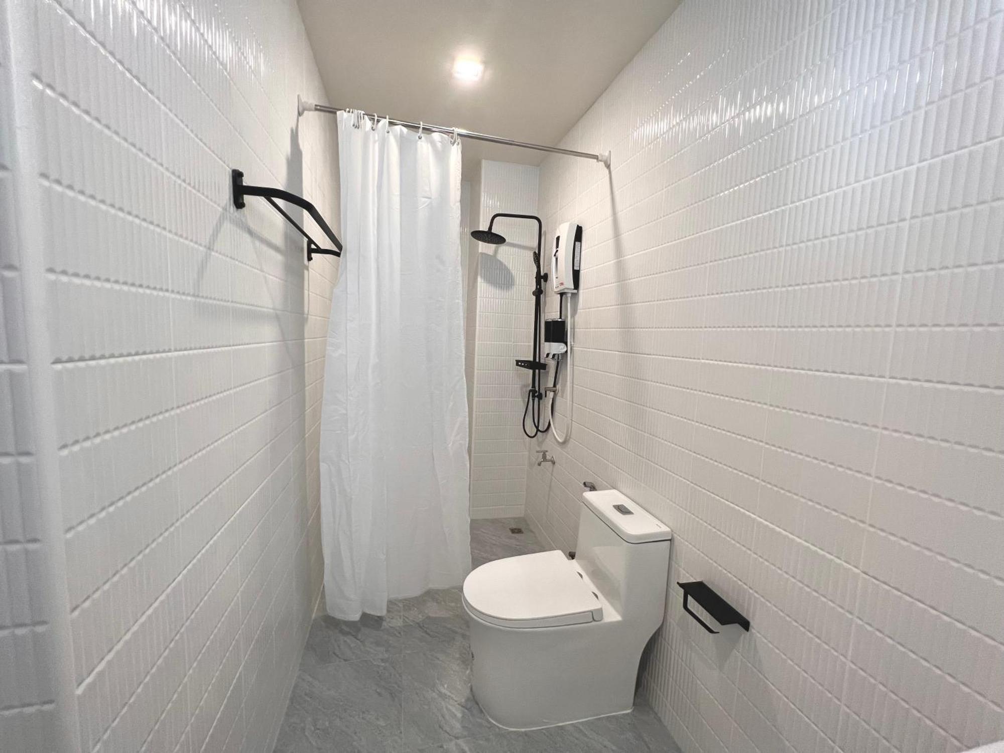 בנגקוק Krung Tone Hostel מראה חיצוני תמונה