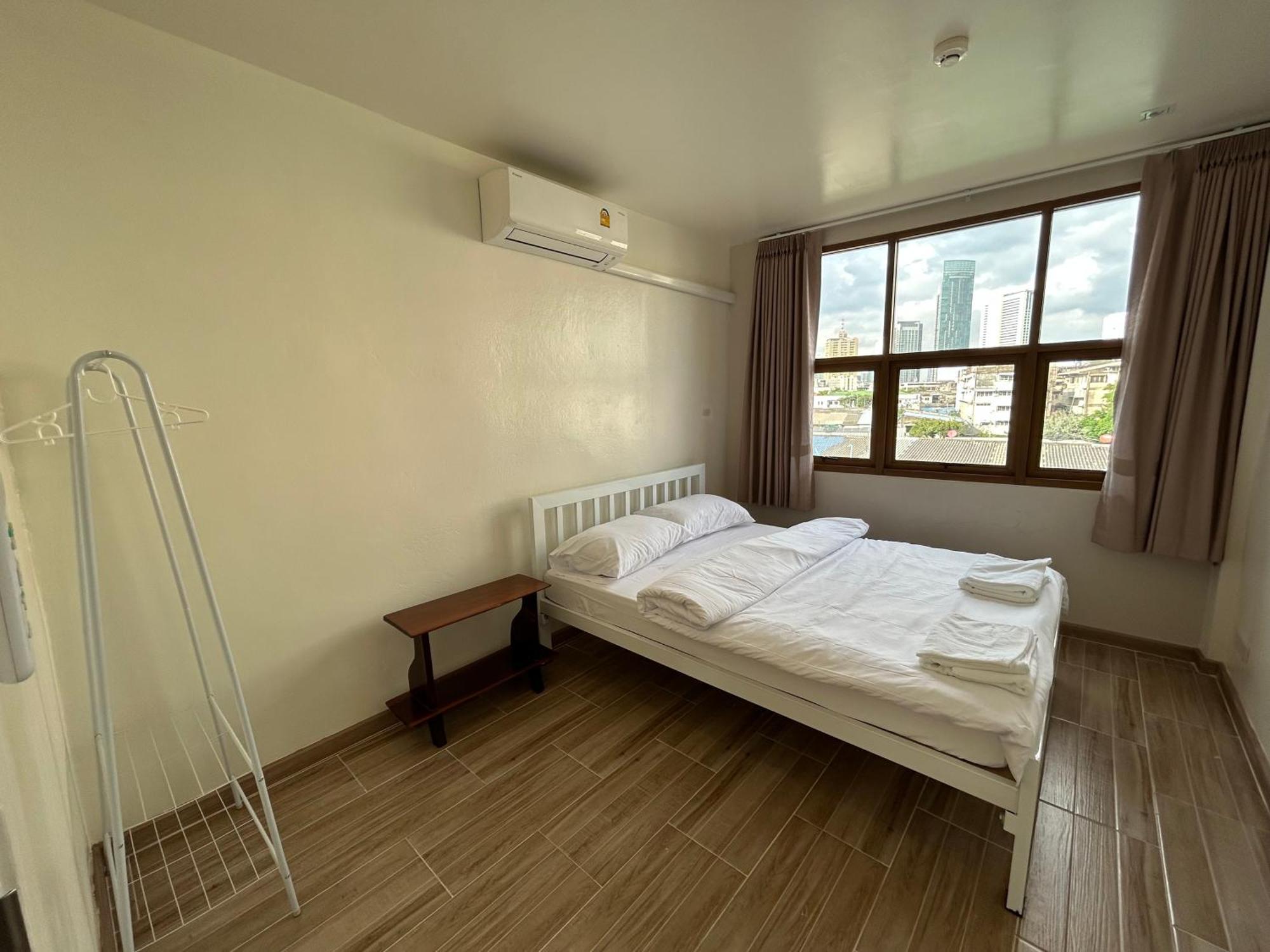 בנגקוק Krung Tone Hostel מראה חיצוני תמונה